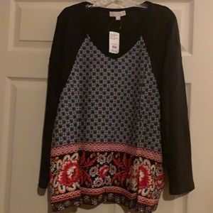 Weekend Suzanne Betro Black & Red Floral Blouse